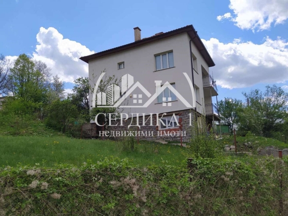 Парцел в с. Студена, Област Перник - 922 кв.м за 29 €/кв.м - Снимка #1