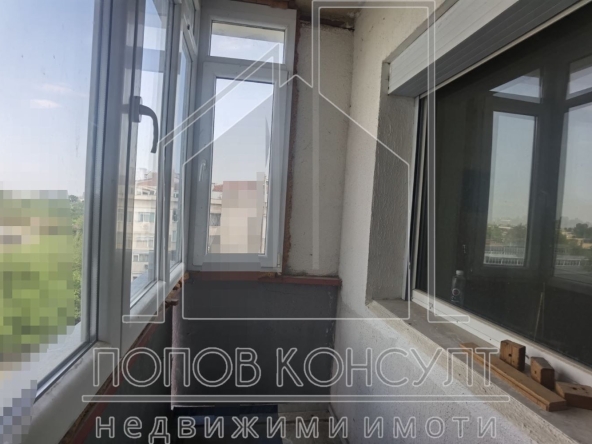Четиристаен апартамент в Пловдив, Гагарин - 100 кв.м за 1390 €/кв.м - Снимка #1