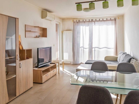 Дава се под наем Двустаен апартамент в София, Лагера - 65 кв.м за 484.5 € - Снимка #1