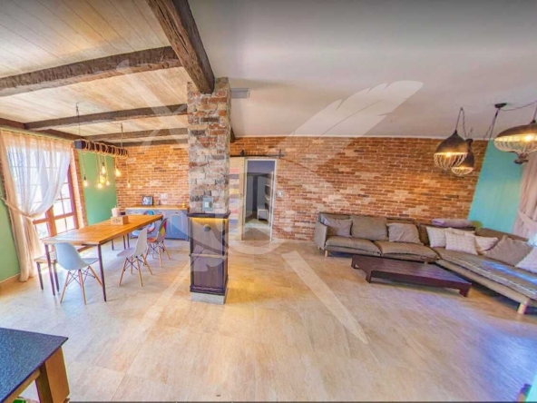 Тристаен апартамент в Несебър - 470 кв.м за 849 €/кв.м - Снимка #1