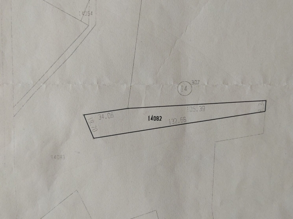 Парцел в с. Големо Бучино, Област Перник - 2010 кв.м за 15 €/кв.м - Снимка #1