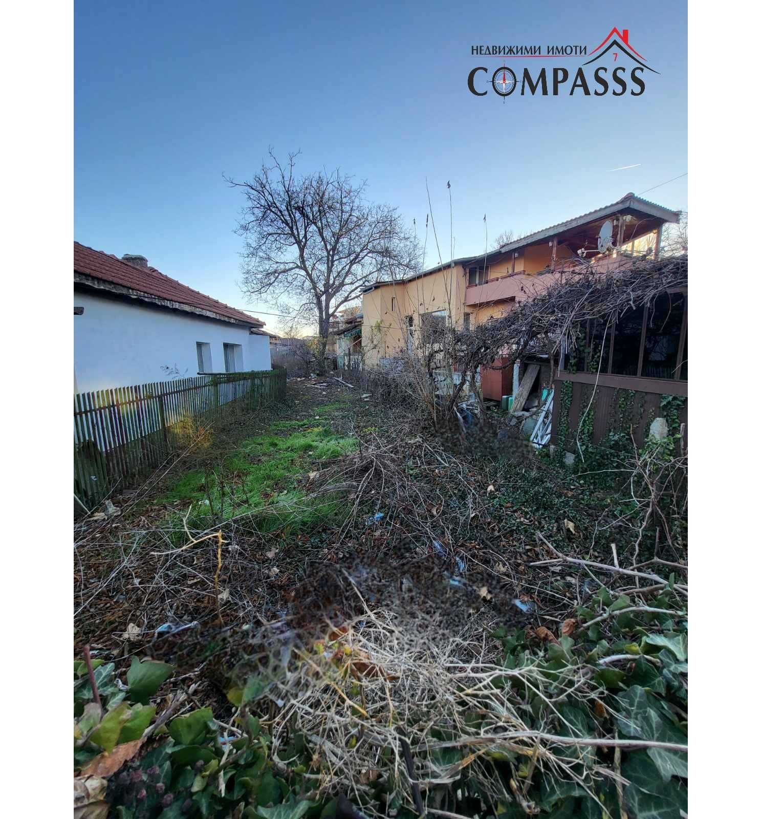 Парцел в Добрич, Център - 378 кв.м за 81 €/кв.м - Снимка #1