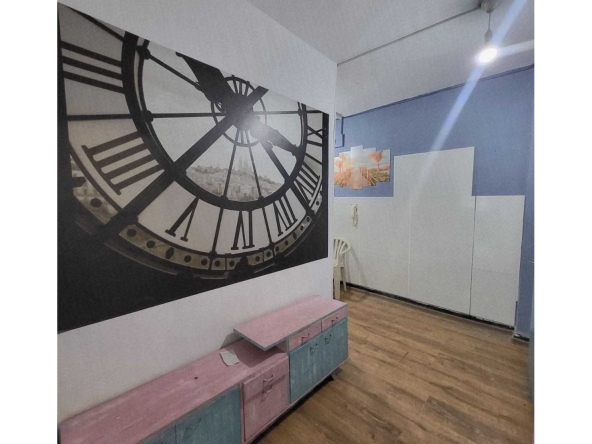 Тристаен апартамент в Добрич, Център - 83 кв.м за 1137 €/кв.м - Снимка #1