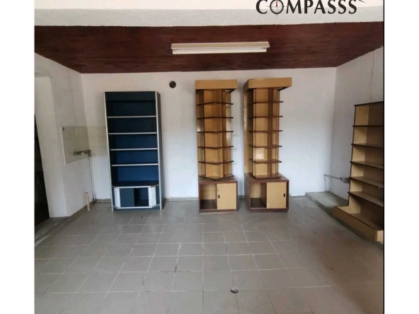 Магазин в с. Стефан Караджа, Област Варна - 80 кв.м за 255 €/кв.м - Снимка #1