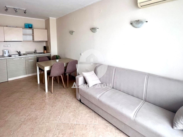 Двустаен апартамент в к.к. Слънчев бряг - 49 кв.м за 1040 €/кв.м - Снимка #1