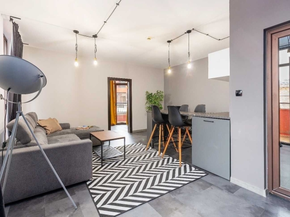 Двустаен апартамент в к.к. Слънчев бряг - 75 кв.м за 616 €/кв.м - Снимка #1