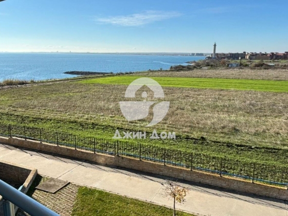 Двустаен апартамент в Ахелой - 70 кв.м за 620 €/кв.м - Снимка #1