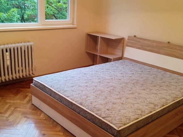 Дава се под наем Четиристаен апартамент в София, Борово - 90 кв.м за 750 € - Снимка #1