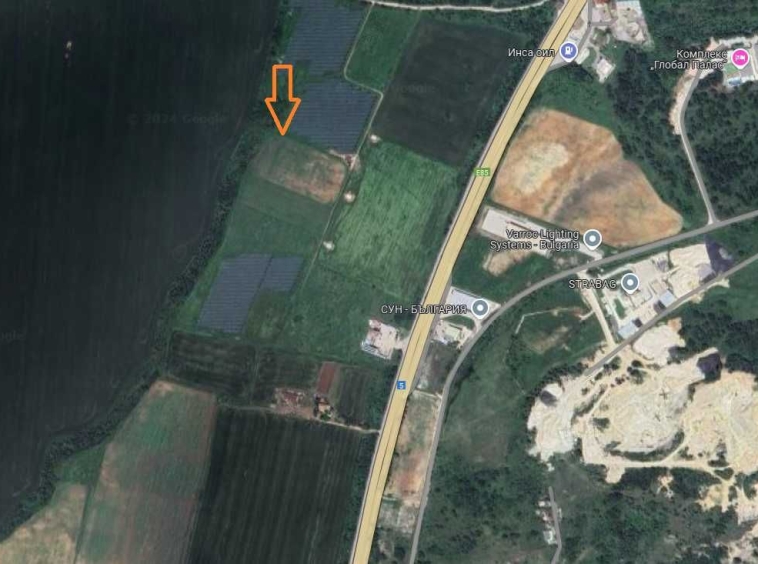 Парцел в Хасково, Промишлена зона - Север - 16000 кв.м за 5 €/кв.м - Снимка #1