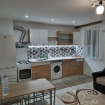 Дава се под наем Двустаен апартамент в Петрич - 50 кв.м за 229.5 € - Снимка #1