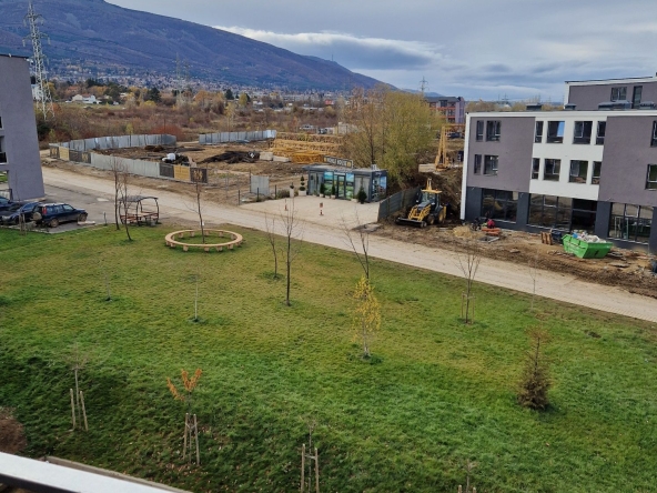 Двустаен апартамент в София, Малинова долина - 70 кв.м за 2829 €/кв.м - Снимка #1