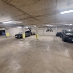 Дава се под наем Гараж / Паркомясто в София, Овча купел 2 - 18 кв.м за 154.53 € - Снимка #1