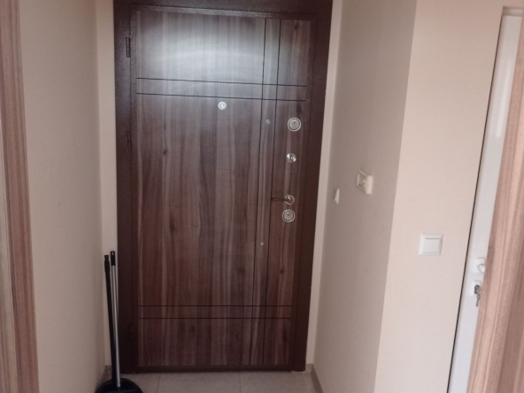 Дава се под наем Двустаен апартамент в Варна, Възраждане 1 - 50 кв.м за 331.5 € - Снимка #1