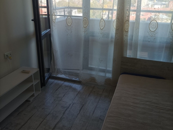 Дава се под наем Едностаен апартамент в Пловдив, Южен - 33 кв.м за 183.6 € - Снимка #1