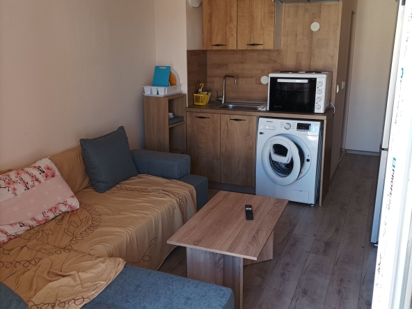 Дава се под наем Едностаен апартамент в София, Младост 3 - 25 кв.м за 260.1 € - Снимка #1