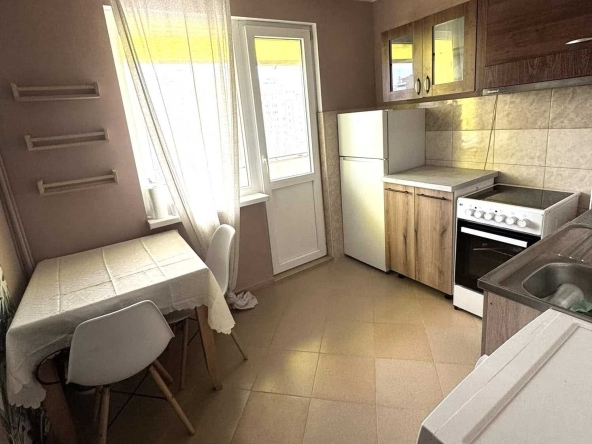Двустаен апартамент в София, Докторски паметник - 60 кв.м за 2500 €/кв.м - Снимка #1