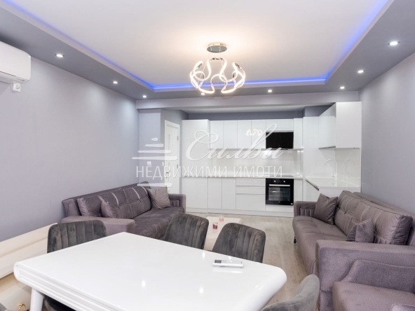 Двустаен апартамент в Шумен, Добруджански - 62 кв.м за 1069 €/кв.м - Снимка #1