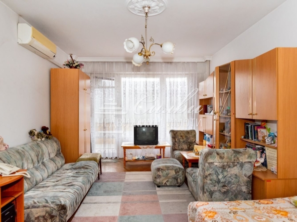 Двустаен апартамент в Шумен, Болницата - 60 кв.м за 816 €/кв.м - Снимка #1