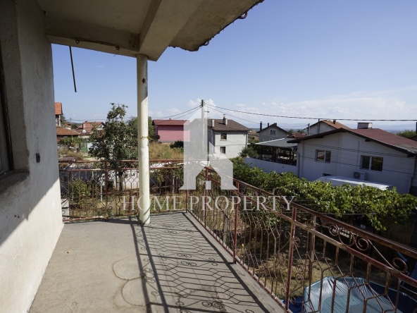 Етаж от къща в Нови Искър - 90 кв.м за 1056 €/кв.м - Снимка #1