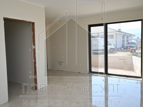 Двустаен апартамент в Пловдив, Беломорски - 84 кв.м за 1314 €/кв.м - Снимка #1