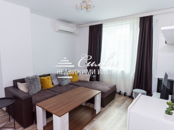 Тристаен апартамент в Шумен, Болницата - 87 кв.м за 1583 €/кв.м - Снимка #1