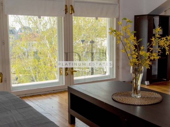 Тристаен апартамент в София, Лозенец - 100 кв.м за 2580 €/кв.м - Снимка #1