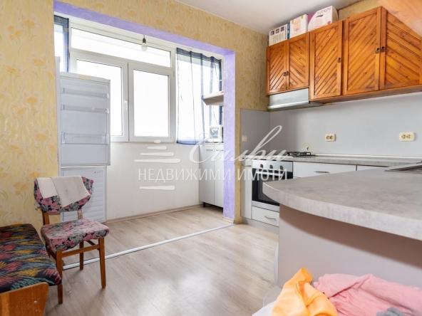 Многостаен апартамент в Шумен, Тракия - 105 кв.м за 1108 €/кв.м - Снимка #1