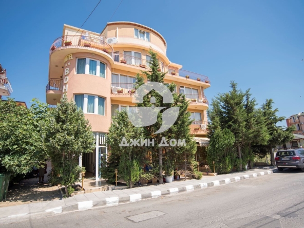 Хотел в с. Равда, Област Бургас - 450 кв.м за 1067 €/кв.м - Снимка #1