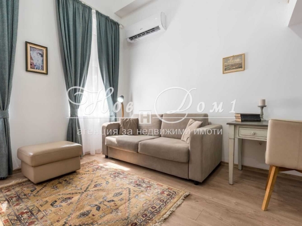 Дава се под наем Многостаен апартамент в Варна, Гръцка махала - 150 кв.м за 466200 € - Снимка #1