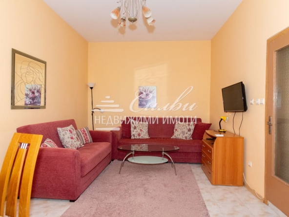 Двустаен апартамент в Шумен, Херсон - 49 кв.м за 1458 €/кв.м - Снимка #1