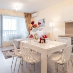 Дава се под наем Тристаен апартамент в Варна, Аспарухово - 100 кв.м за 900 € - Снимка #1