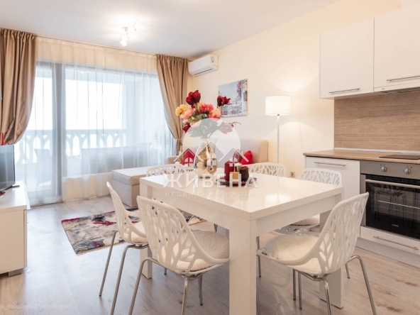 Дава се под наем Тристаен апартамент в Варна, Аспарухово - 100 кв.м за 900 € - Снимка #1