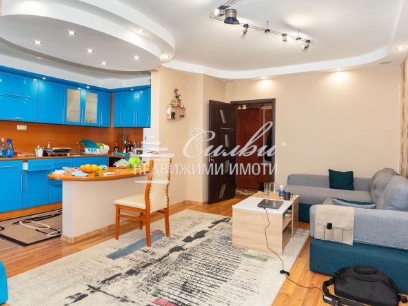 Двустаен апартамент в Шумен, Херсон - 85 кв.м за 1765 €/кв.м - Снимка #1