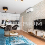 Дава се под наем Тристаен апартамент в Варна, Централна поща - 100 кв.м за 1000 € - Снимка #1