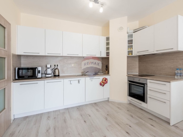 Дава се под наем Двустаен апартамент в Варна, Аспарухово - 68 кв.м за 600 € - Снимка #1