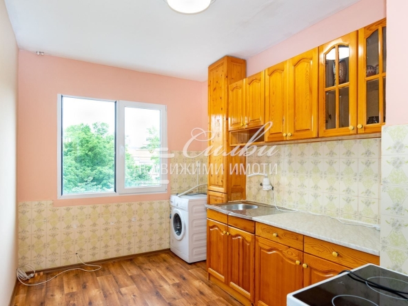 Тристаен апартамент в Шумен, Добруджански - 76 кв.м за 1514 €/кв.м - Снимка #1