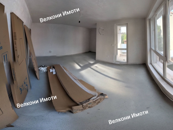 Тристаен апартамент в Пловдив, Сточна гара - 108 кв.м за 1500 €/кв.м - Снимка #1