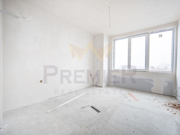Тристаен апартамент в Балчик - 93 кв.м за 586 €/кв.м - Снимка #1