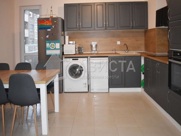 Четиристаен апартамент в София, Надежда 2 - 123 кв.м за 2025 €/кв.м - Снимка #1
