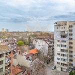 Четиристаен апартамент в Варна, Бизнес хотел - 103 кв.м за 1748 €/кв.м - Снимка #1