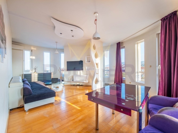 Двустаен апартамент в Варна, Аспарухово - 132 кв.м за 1340 €/кв.м - Снимка #1