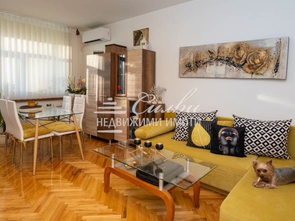 Двустаен апартамент в Шумен, Тракия - 55 кв.м за 1484 €/кв.м - Снимка #1