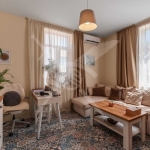 Тристаен апартамент в София, Център - 88 кв.м за 3012 €/кв.м - Снимка #1
