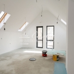 Тристаен апартамент в Шумен, Болницата - 114 кв.м за 1200 €/кв.м - Снимка #1