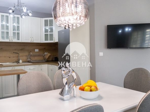 Дава се под наем Двустаен апартамент в Варна, Чайка - 73 кв.м за 800 € - Снимка #1