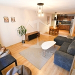 Дава се под наем Тристаен апартамент в София, Гео Милев - 130 кв.м за 750 € - Снимка #1