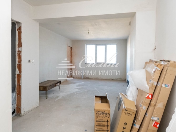 Двустаен апартамент в Шумен, Добруджански - 72 кв.м за 1183 €/кв.м - Снимка #1