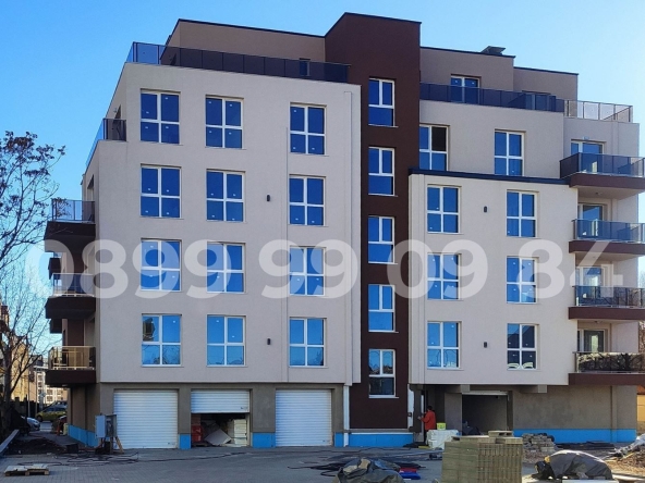 Двустаен апартамент в Пловдив, Христо Смирненски - 97 кв.м за 1341 €/кв.м - Снимка #1