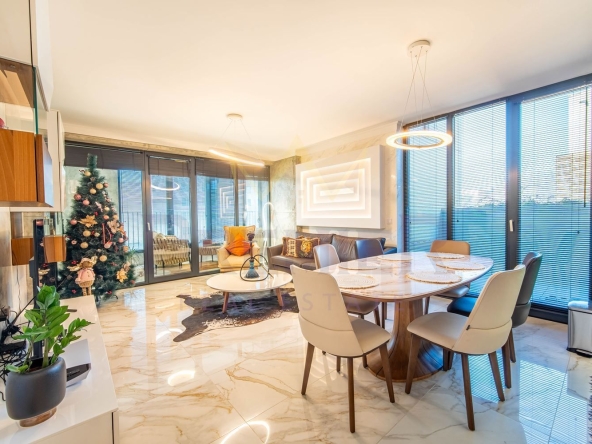 Тристаен апартамент в Варна, Чайка - 117 кв.м за 4231 €/кв.м - Снимка #1