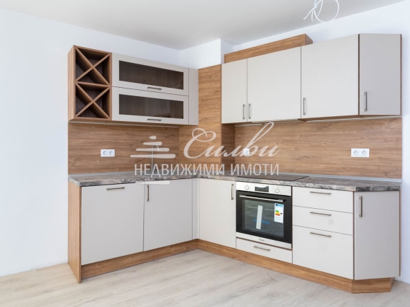 Двустаен апартамент в Шумен, Тракия - 68 кв.м за 1427 €/кв.м - Снимка #1